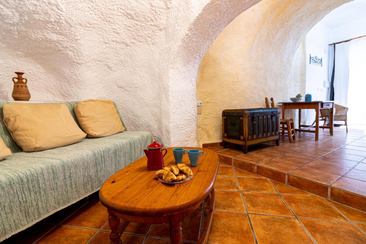 Cuevas El Abanico - Vtar Vivienda Turistica De Alojamiento Rural Granada Exterior photo