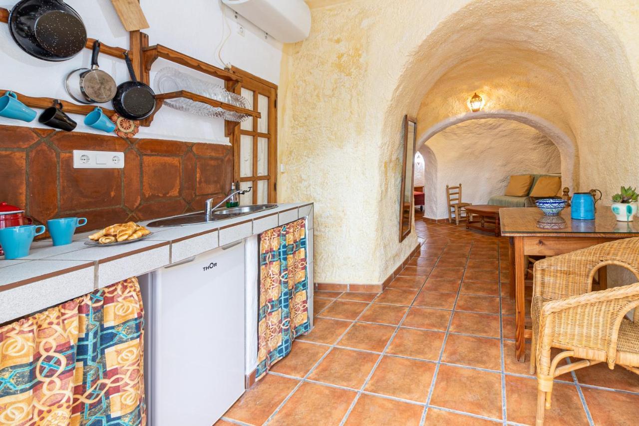 Cuevas El Abanico - Vtar Vivienda Turistica De Alojamiento Rural Granada Exterior photo