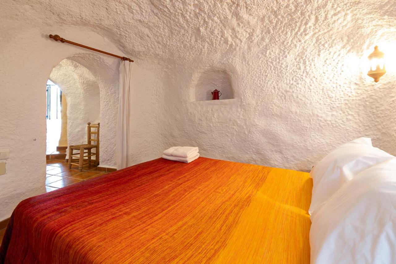 Cuevas El Abanico - Vtar Vivienda Turistica De Alojamiento Rural Granada Exterior photo