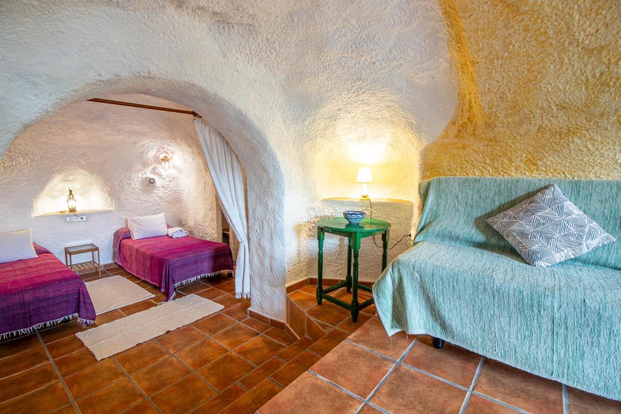 Cuevas El Abanico - Vtar Vivienda Turistica De Alojamiento Rural Granada Exterior photo