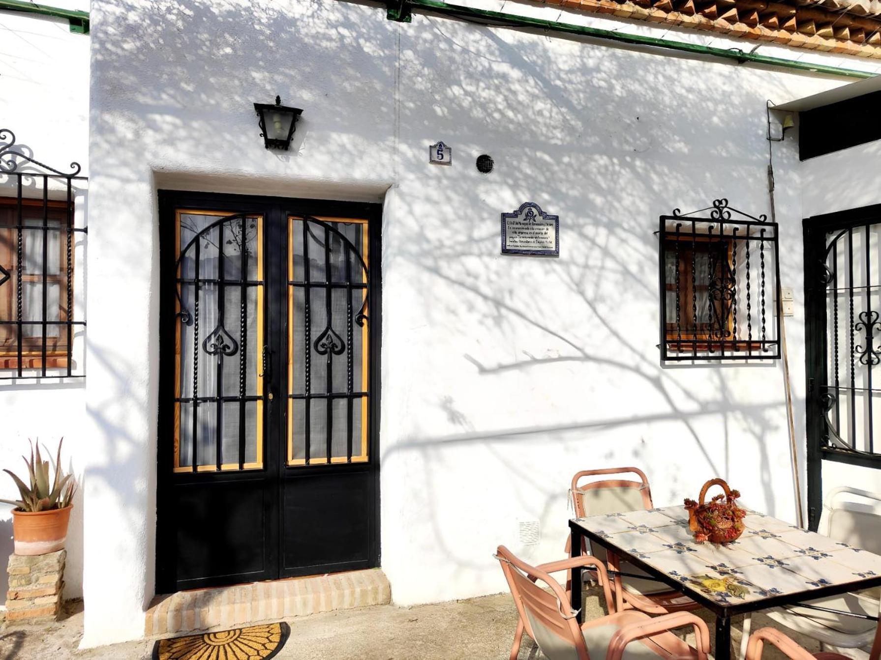Cuevas El Abanico - Vtar Vivienda Turistica De Alojamiento Rural Granada Exterior photo